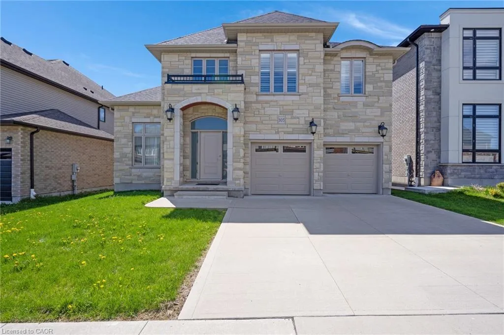 305 Blair Creek Drive, Kitchener, ON N2P 0G4
