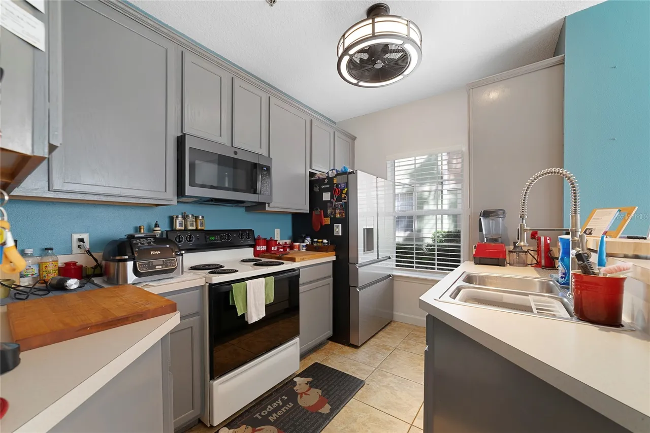 4833 CYPRESS WOODS DRIVE 4114, Orlando, FL 32811