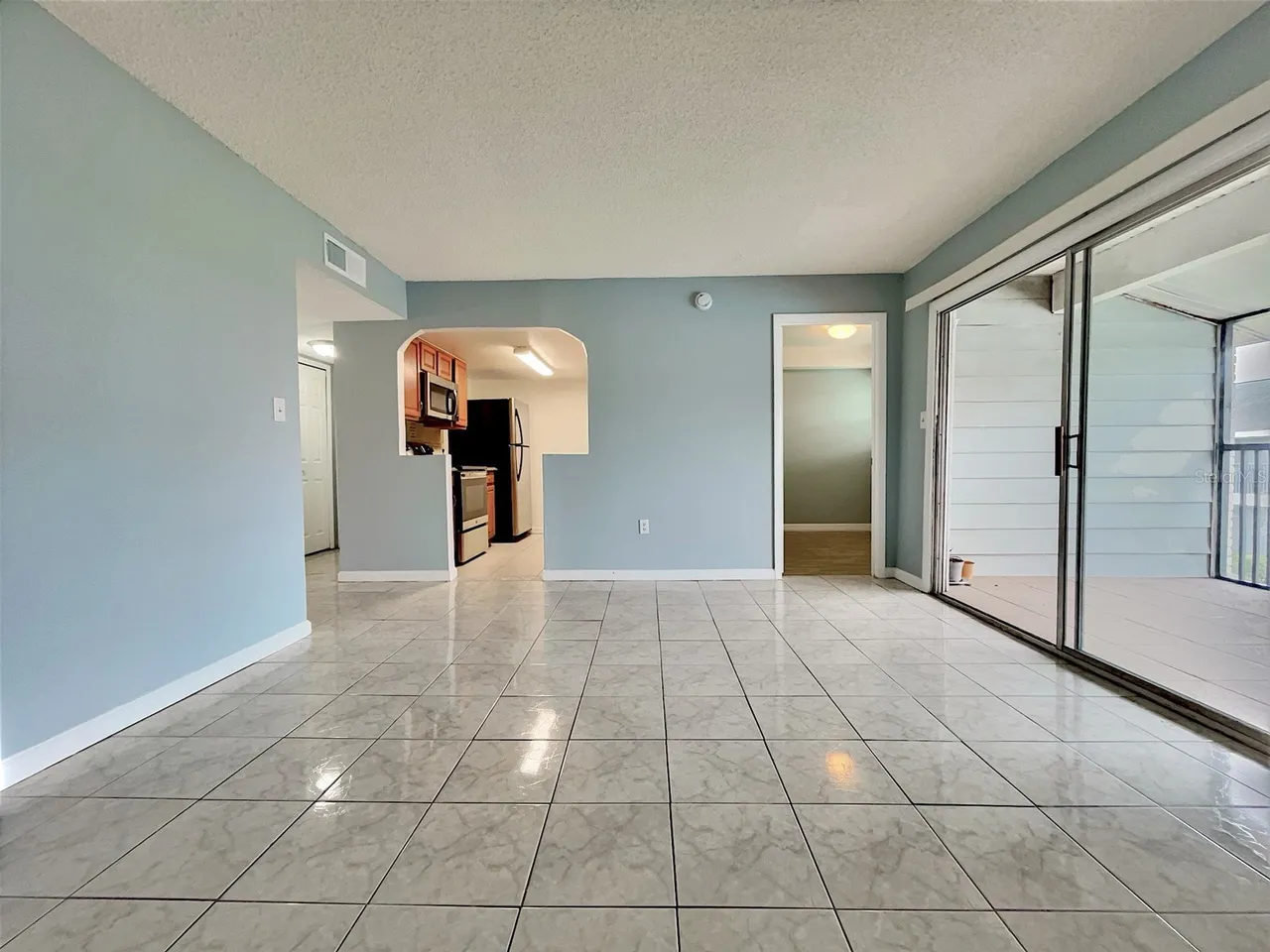 865 SKY LAKE CIRCLE D, Orlando, FL 32809