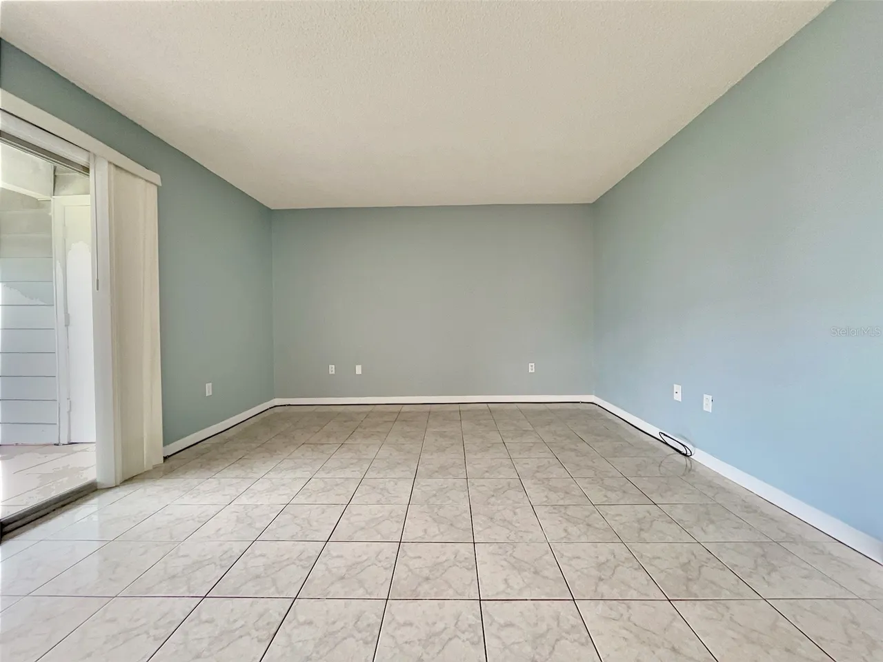 865 SKY LAKE CIRCLE D, Orlando, FL 32809