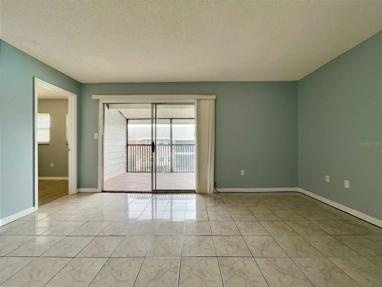 865 SKY LAKE CIRCLE D, Orlando, FL 32809