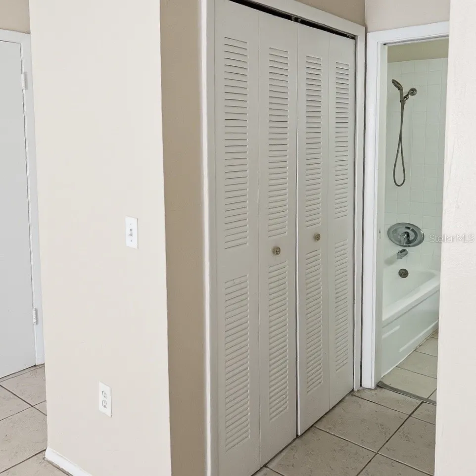 5200 CURRY FORD ROAD 102, Orlando, FL 32812
