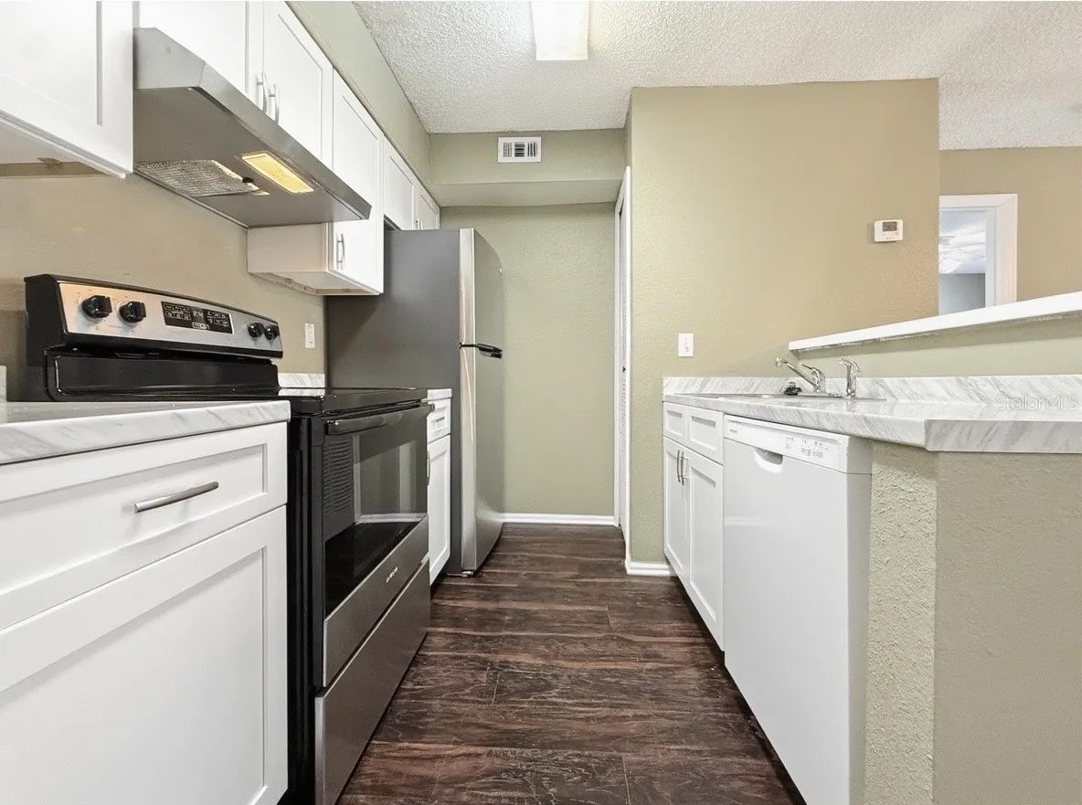 5124 PARK CENTRAL DRIVE 527, Orlando, FL 32839