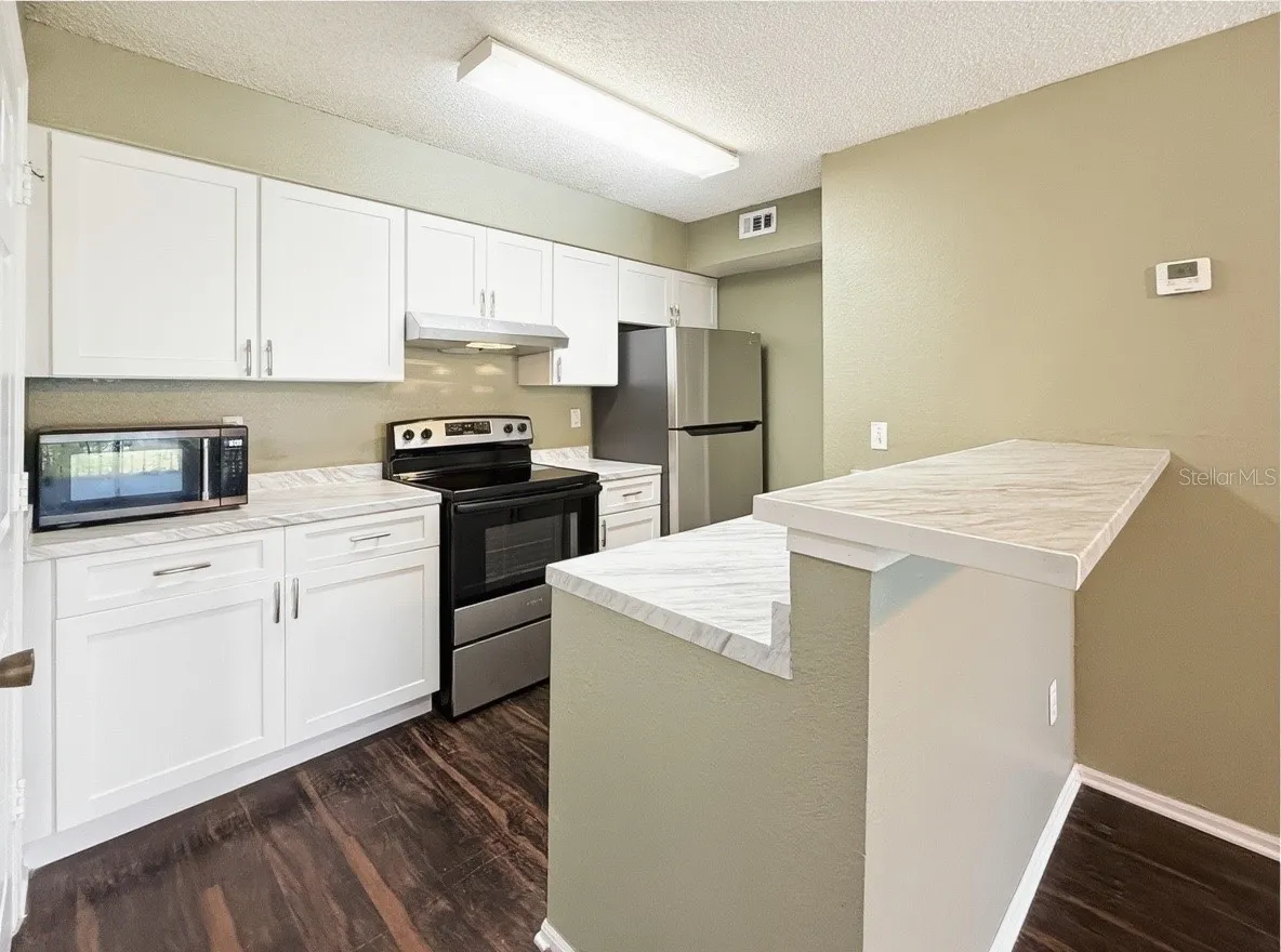 5124 PARK CENTRAL DRIVE 527, Orlando, FL 32839