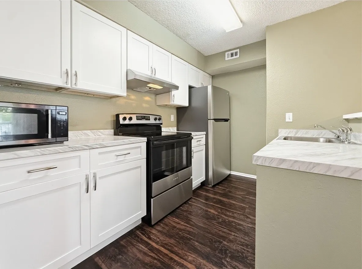 5124 PARK CENTRAL DRIVE 527, Orlando, FL 32839