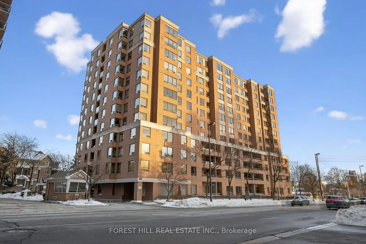 88 Grandview Way 506, Toronto, ON M2N 7B2