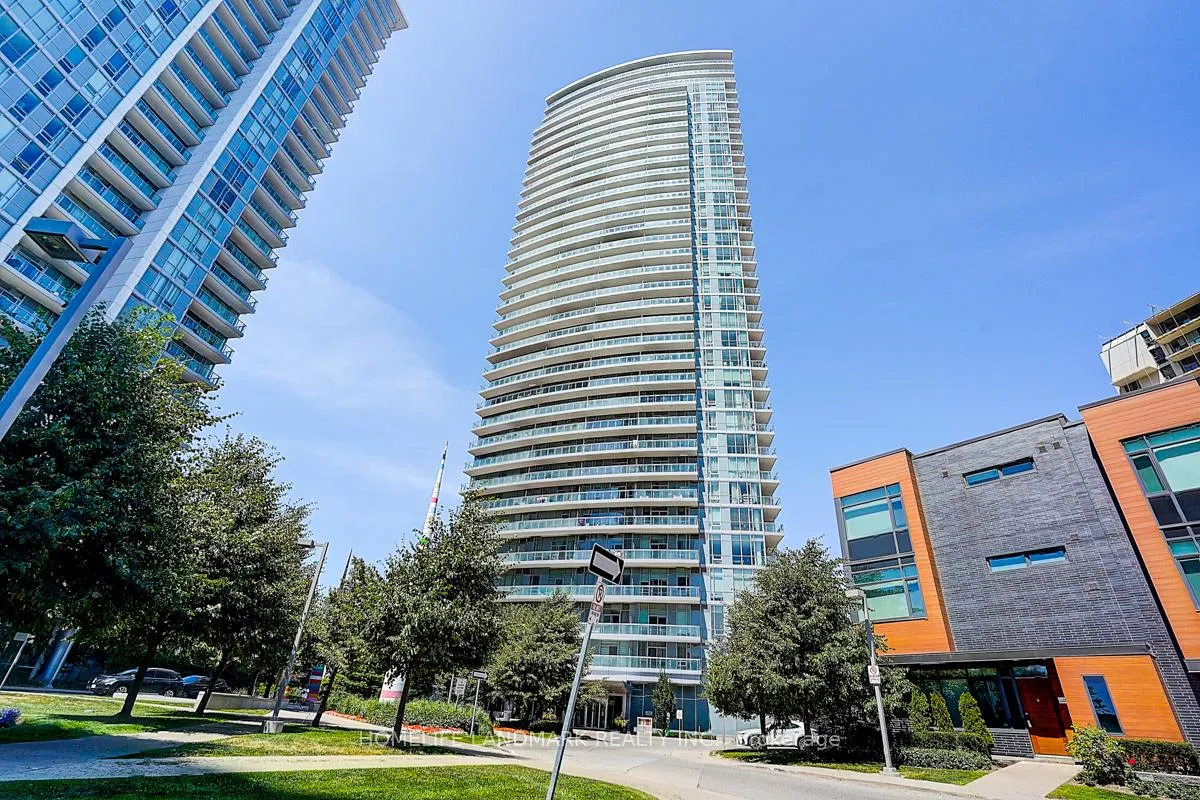 70 Forest Manor Road 1006, Toronto, ON M2J 0A9