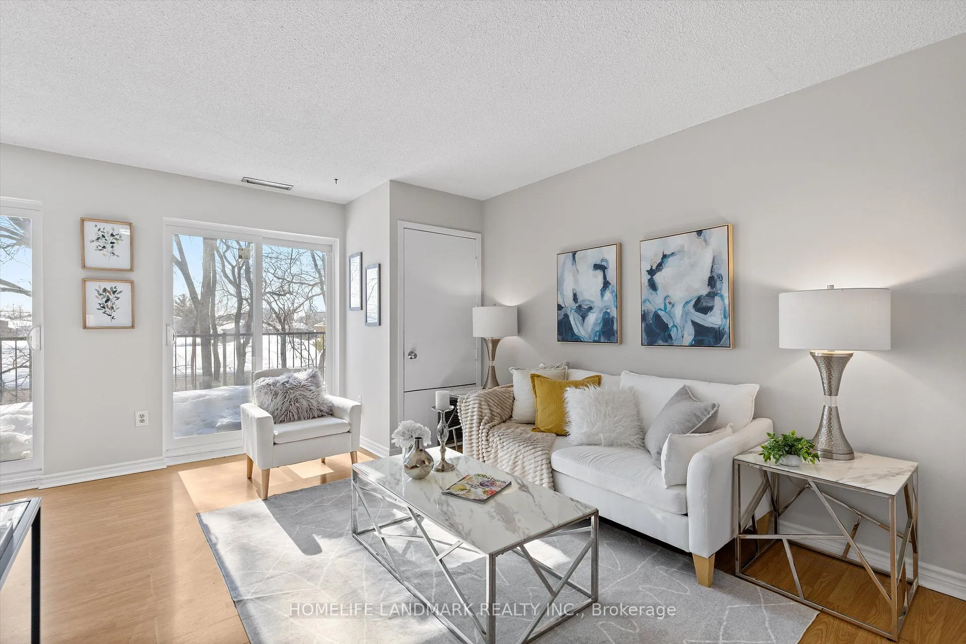 165 Cherokee Boulevard 290, Toronto, ON M2J 4T7