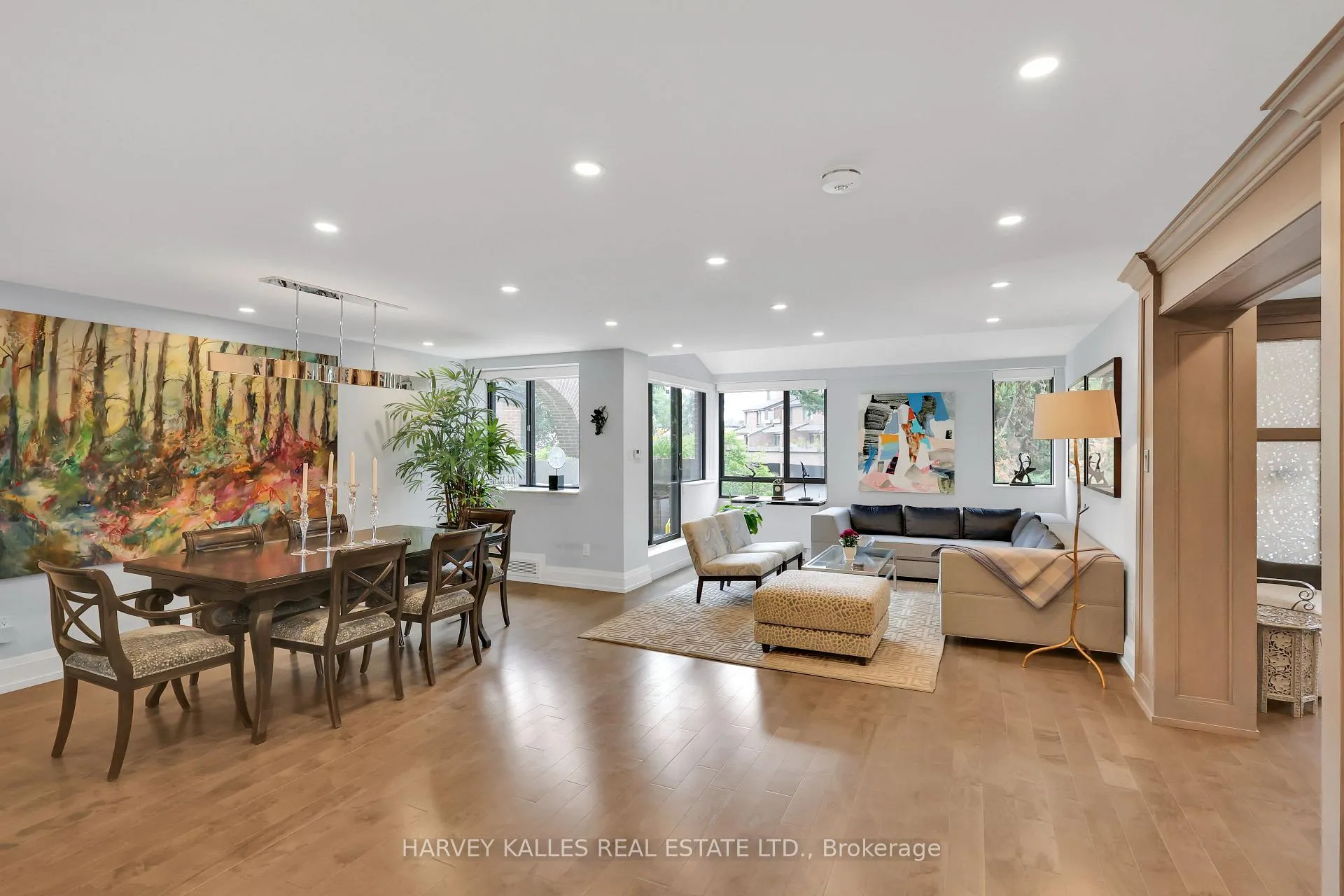 40 Sylvan Valley Way 324-325, Toronto C04, ON M5M 4M3