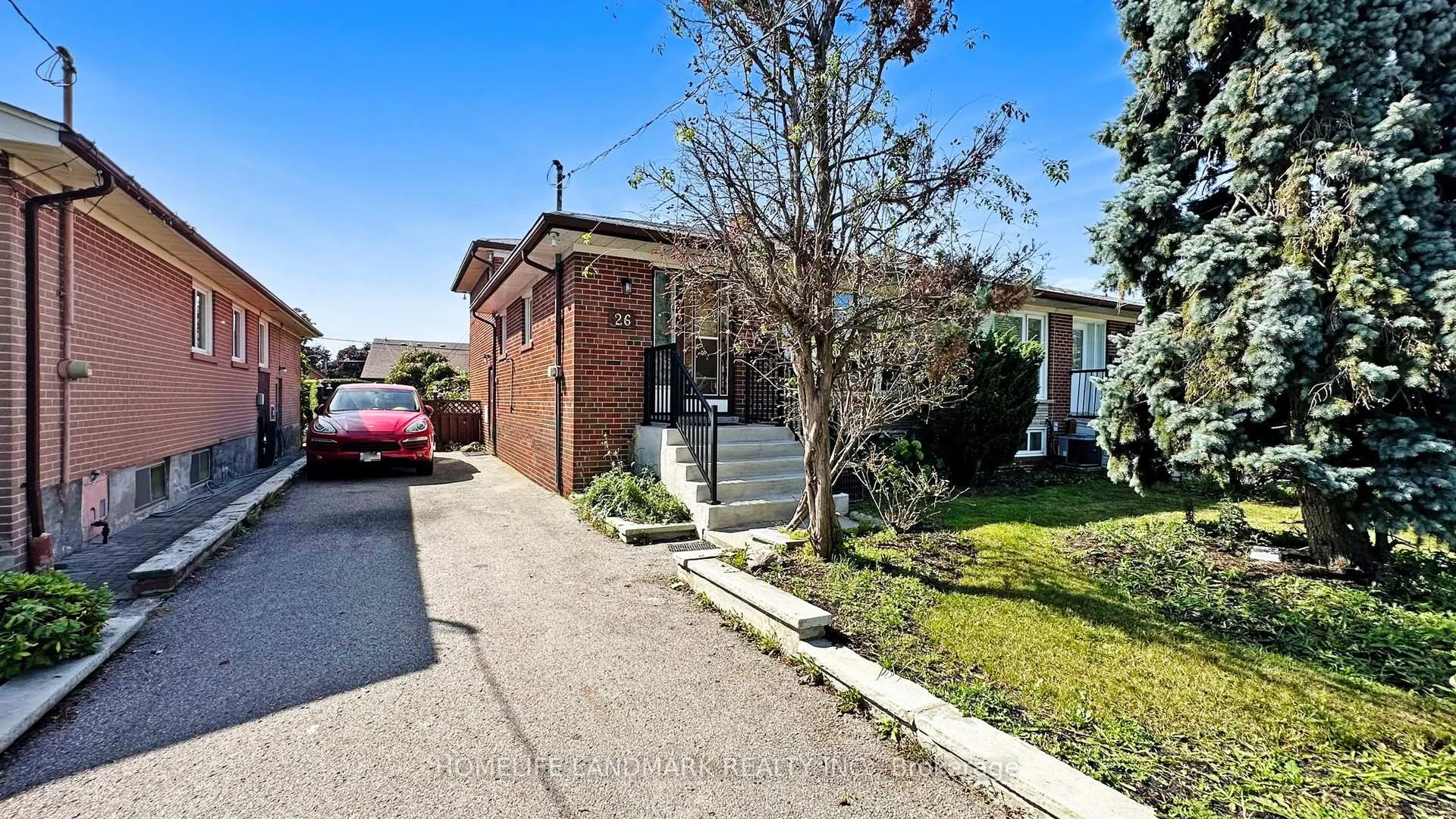 26 Roywood Drive, Toronto C13, ON M3A 2C6