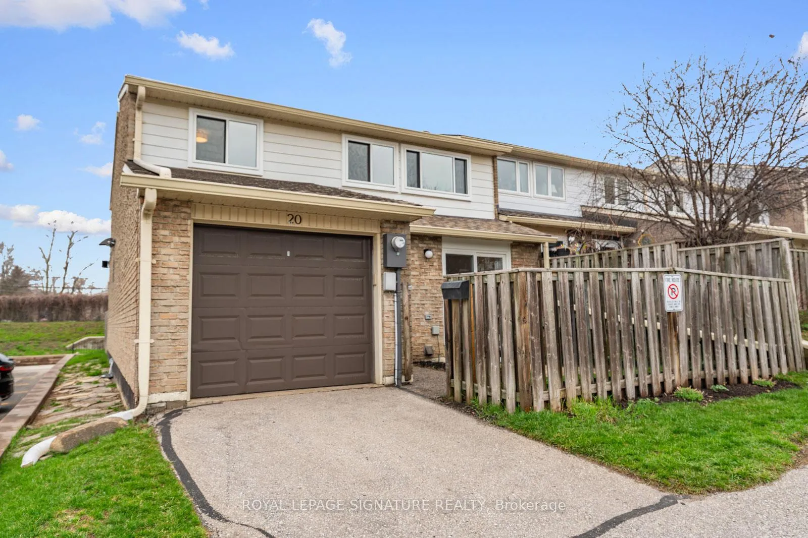 20 Crest Fern Way, Toronto C15, ON M2J 4M2