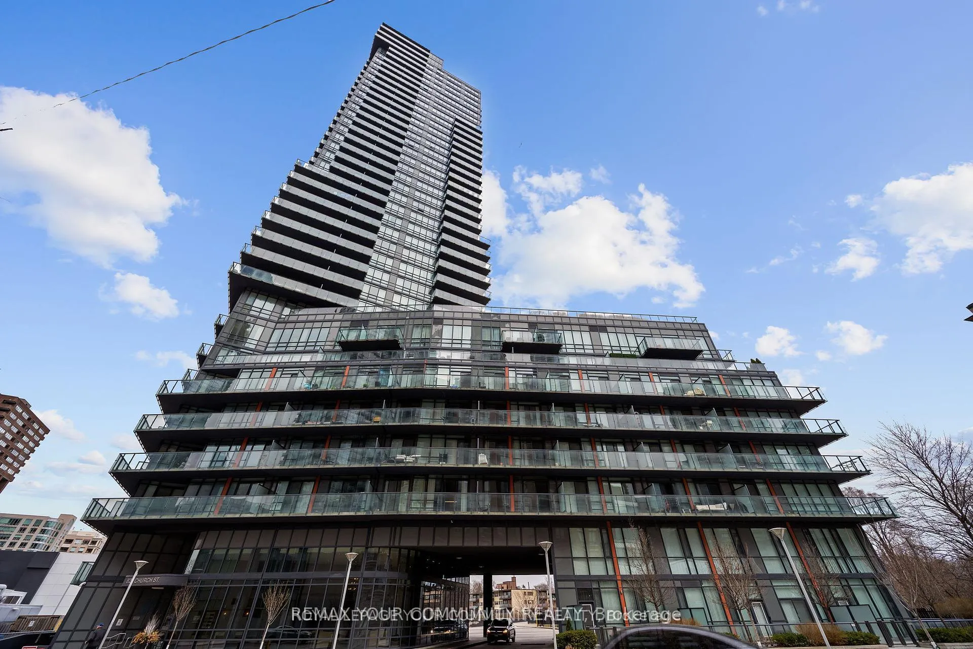 825 Church Street 611, Toronto C09, ON M4W 3Z4