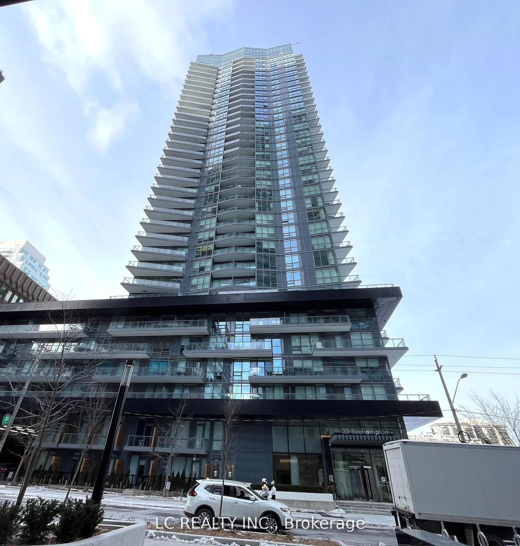 30 Roehampton Avenue 2410, Toronto C10, ON M4P 0B9