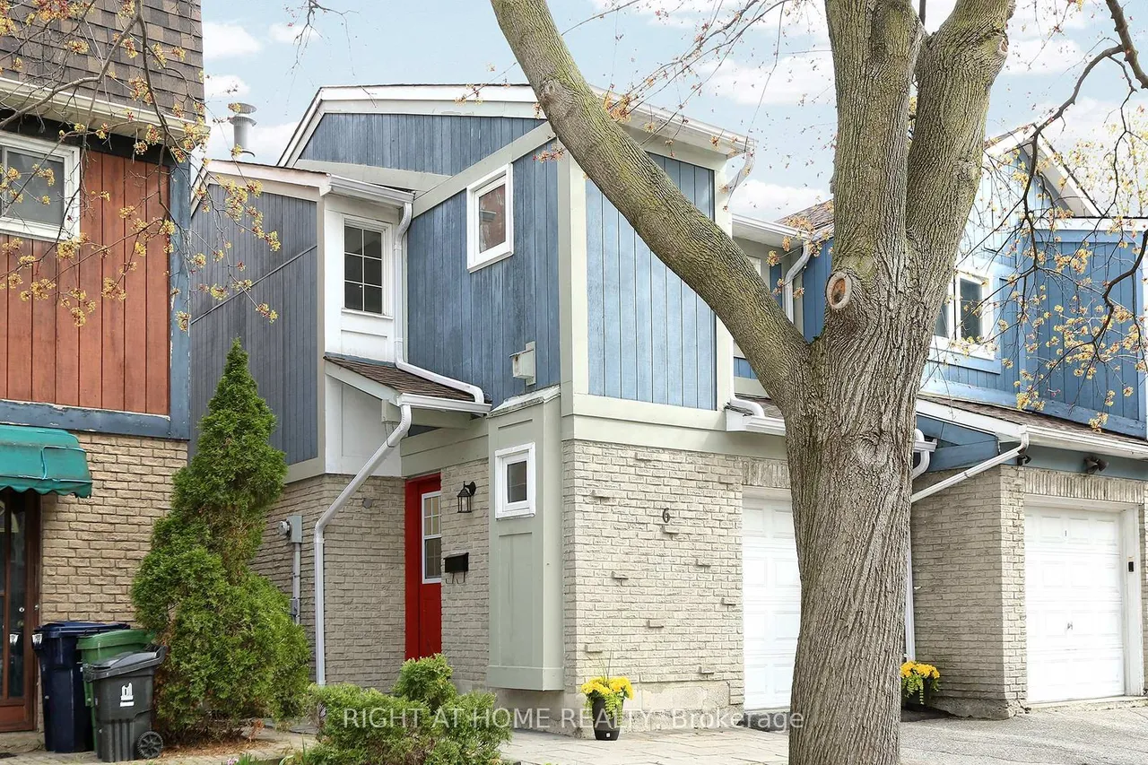 6 Snapdragon Drive, Toronto C15, ON M2J 4X6