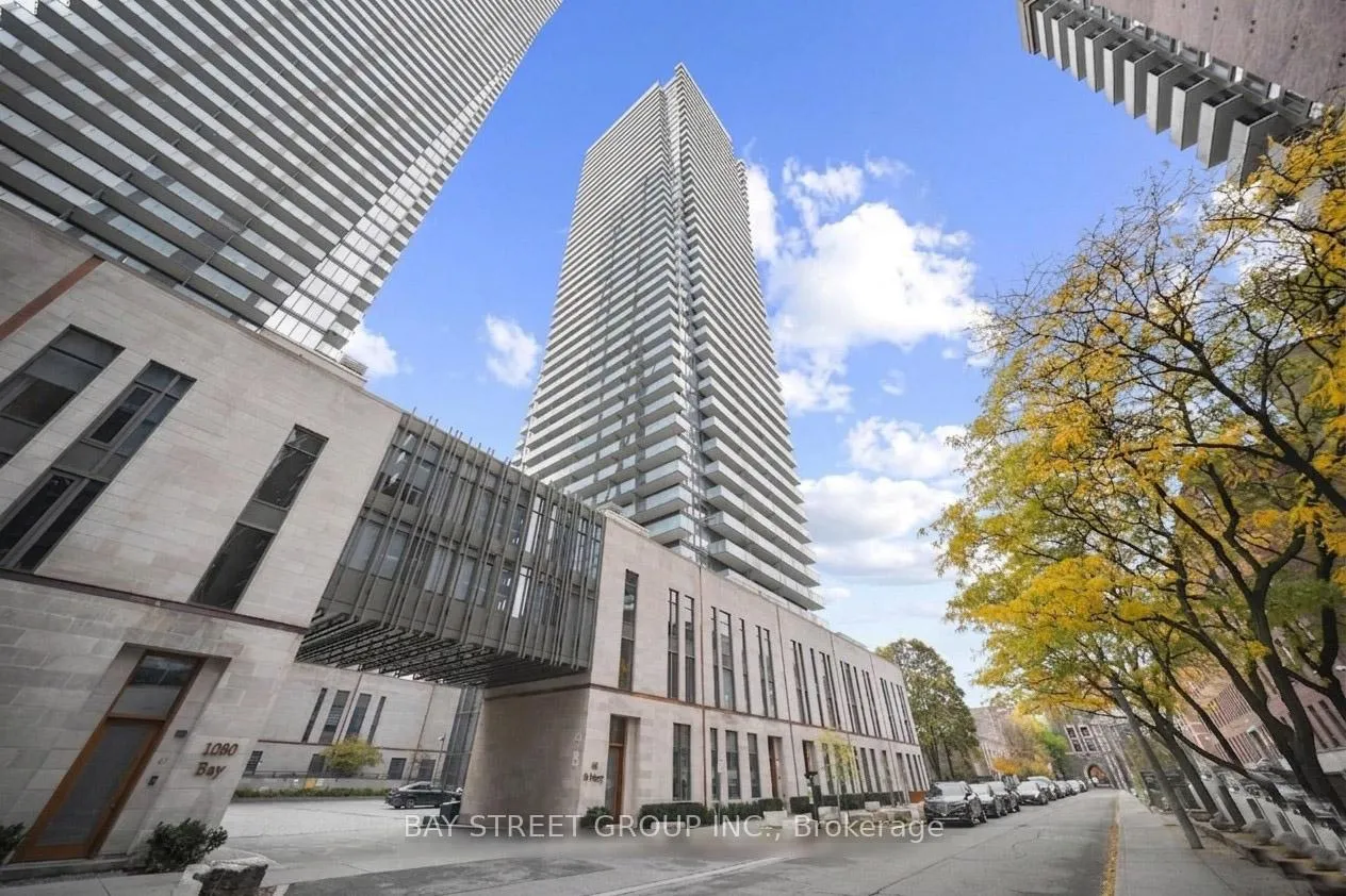 65 St Mary Street 2910, Toronto C01, ON M5S 0A6