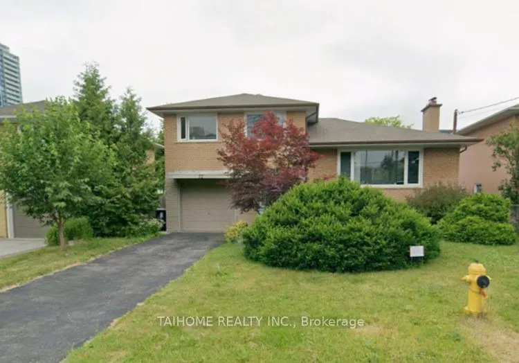 72 Bowerbank Drive, Toronto C14, ON M2M 2A1
