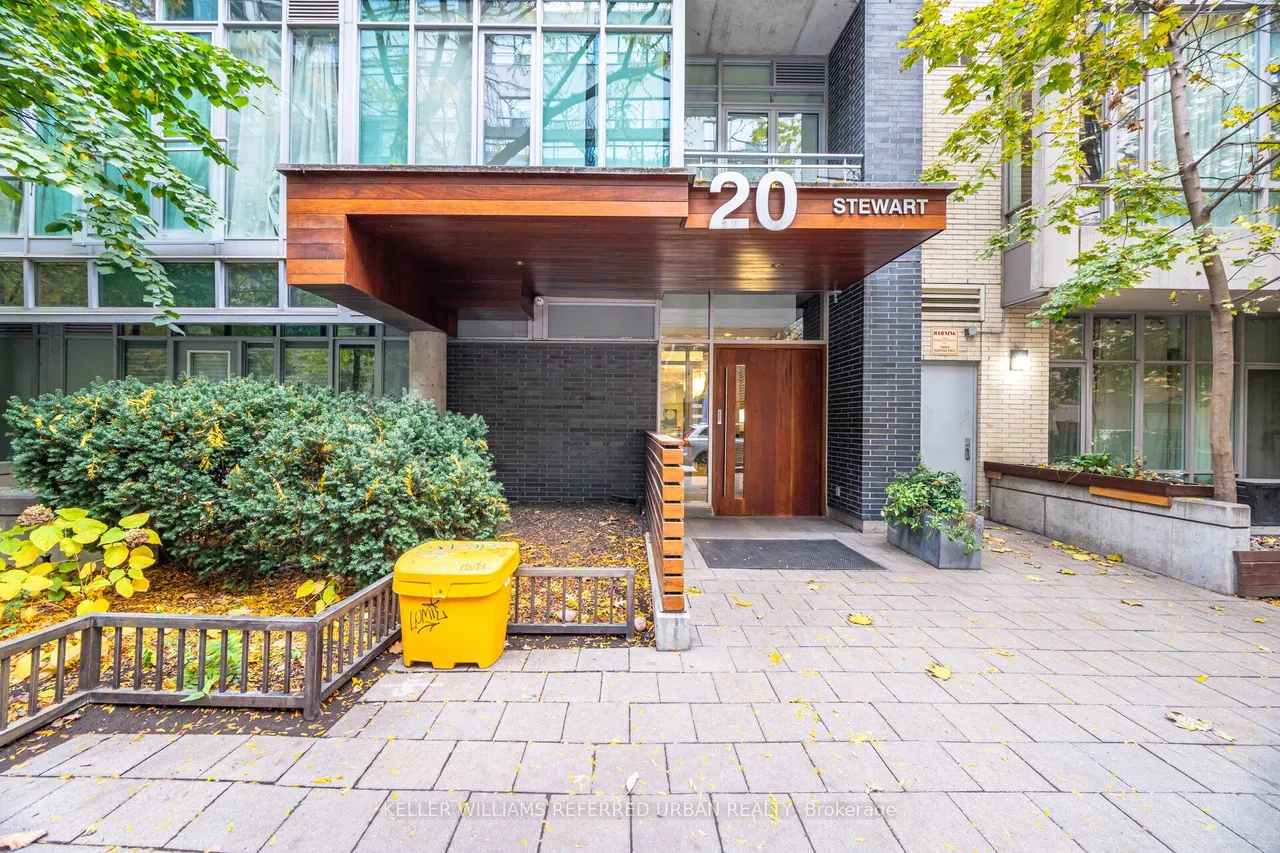 20 Stewart Street 103, Toronto C01, ON M5V 1H6