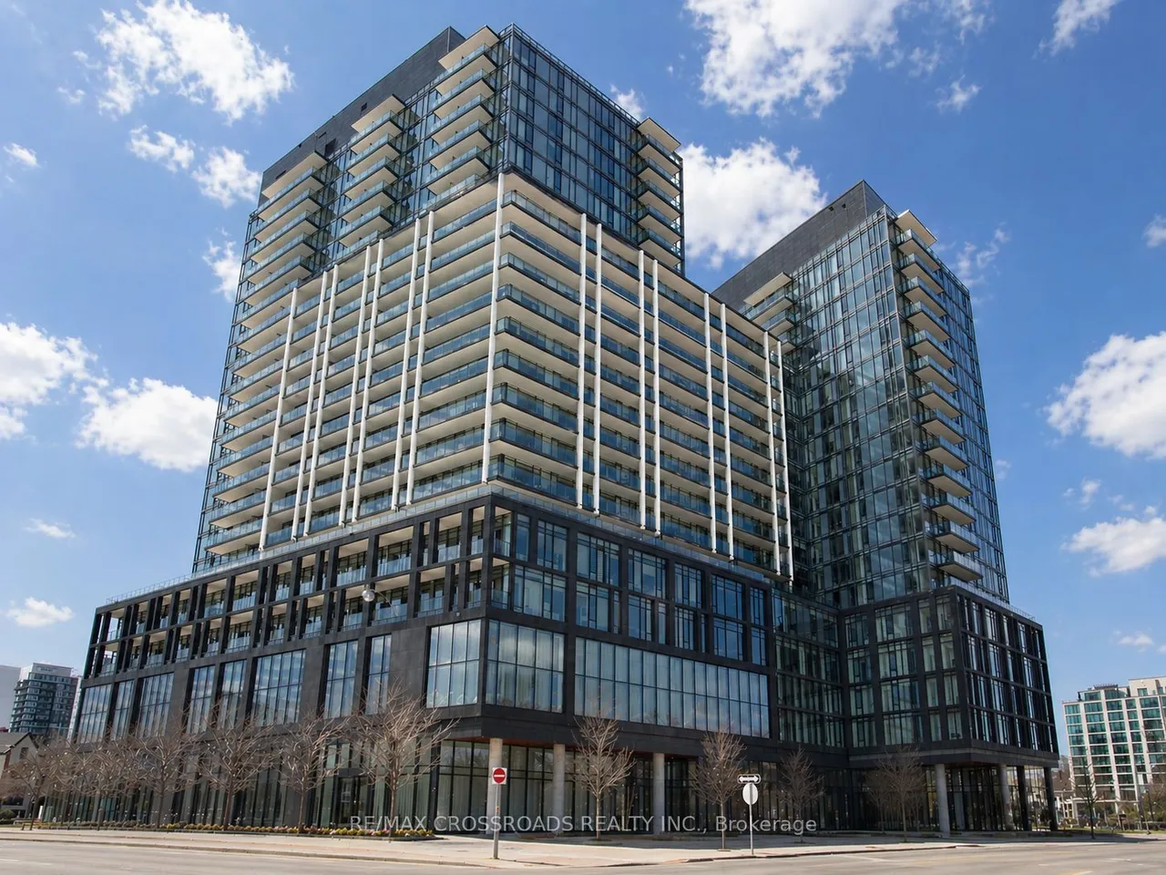 48 Power Street 1702, Toronto C08, ON M5A 0V2