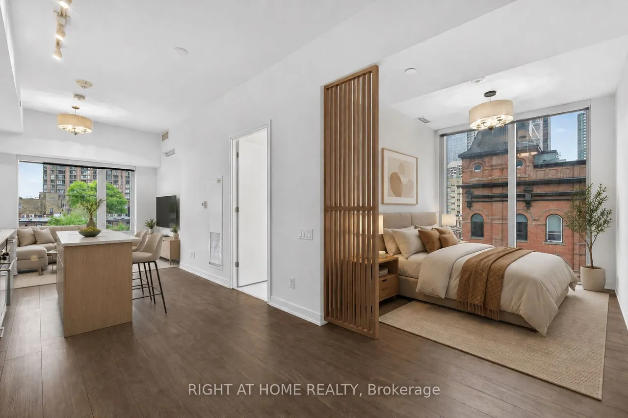 3 Gloucester Street 512, Toronto C08, ON M4Y 0C6