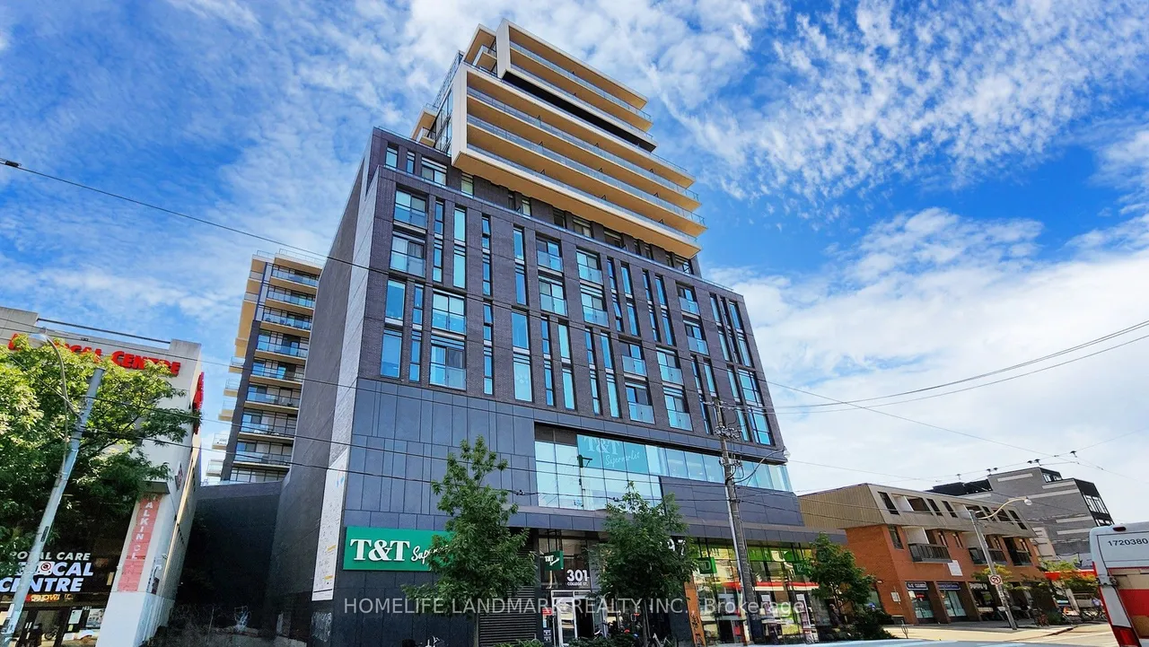 297 College Street 901, Toronto C01, ON M5T 1S2