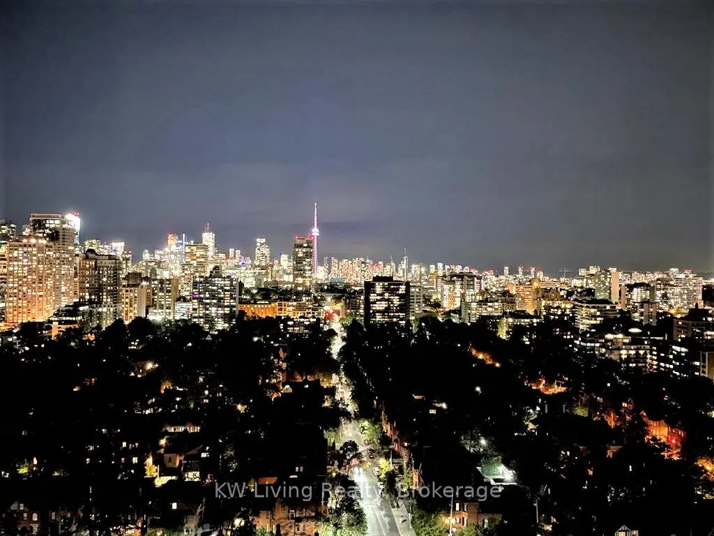181 Bedford Road 2208, Toronto C02, ON M5R 0C2