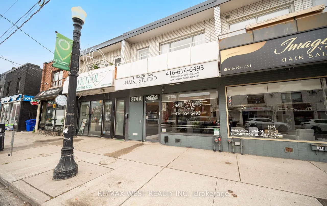 374 Oakwood Avenue, Toronto, ON M6E 2W3