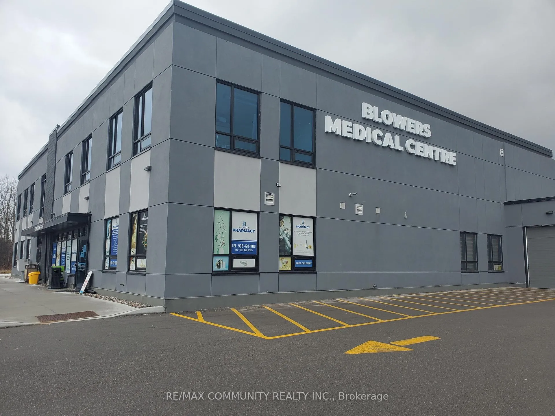 40 Blowers Crescent, Ajax, ON L1Z 0N4