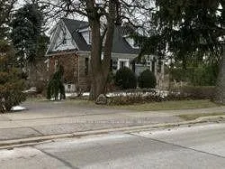 16 Anson Avenue, Toronto, ON M1M 1X3
