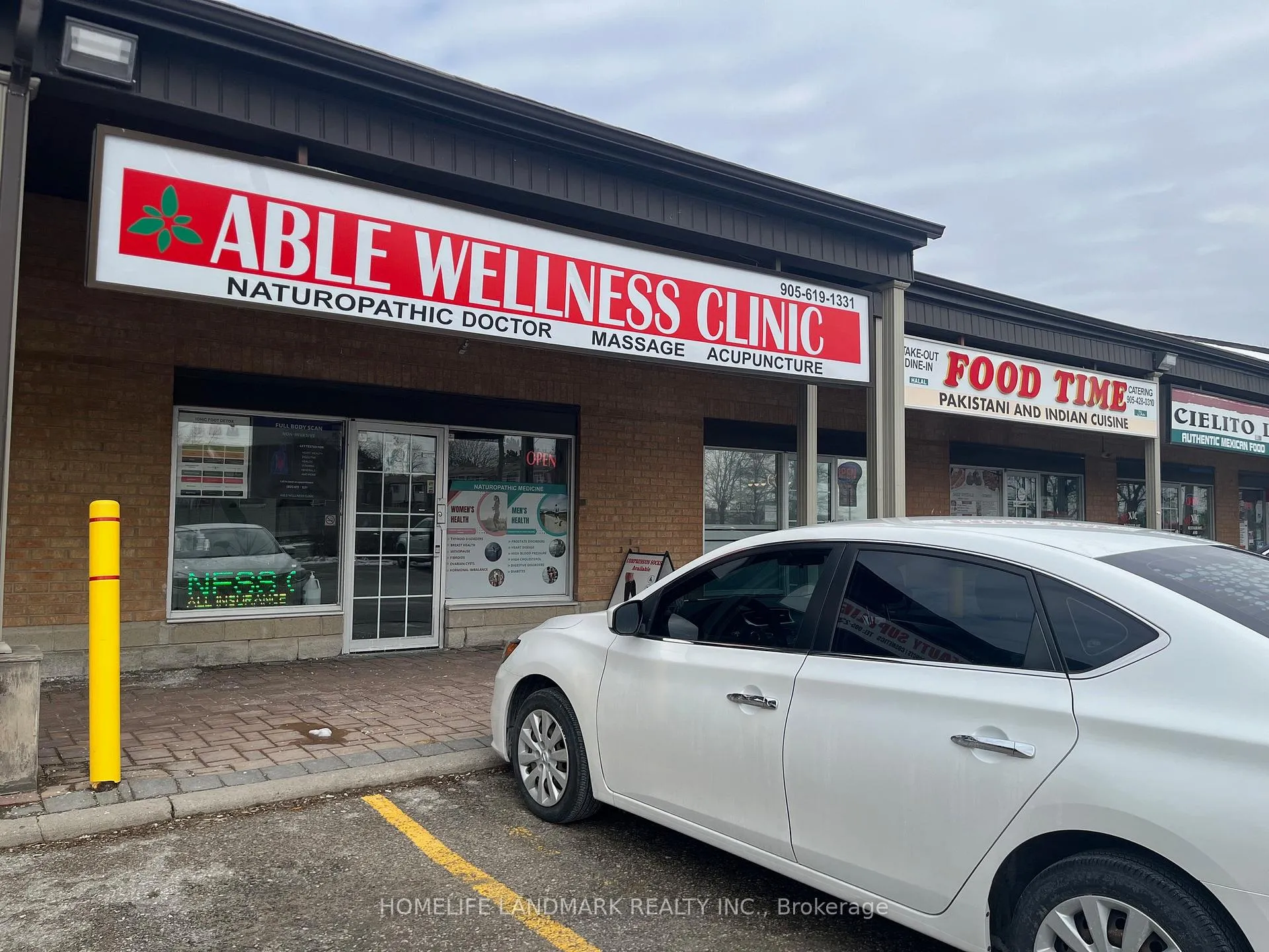 1660 Kingston Road 3, Pickering, ON L1V 5R2