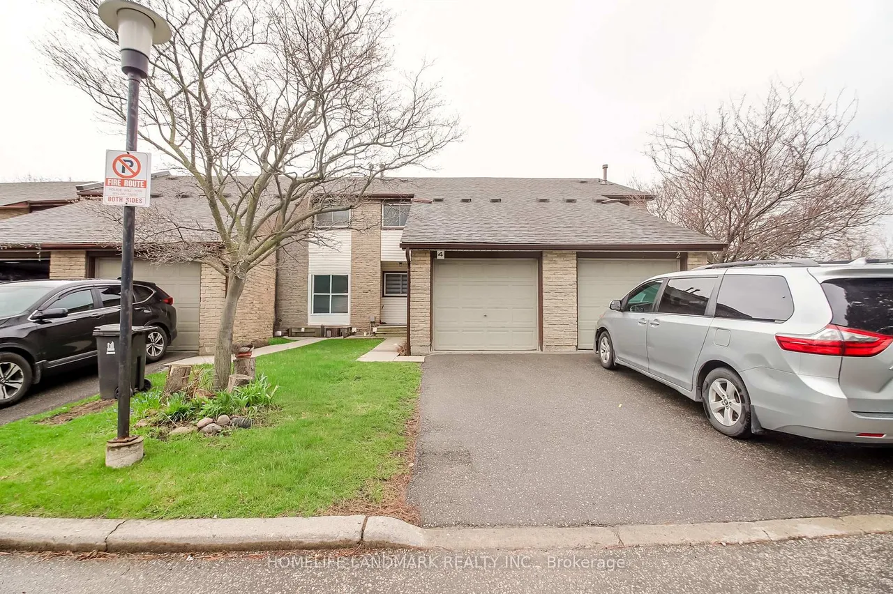 4-50 Silverbell Grove, Toronto E11, ON M1B 2L7