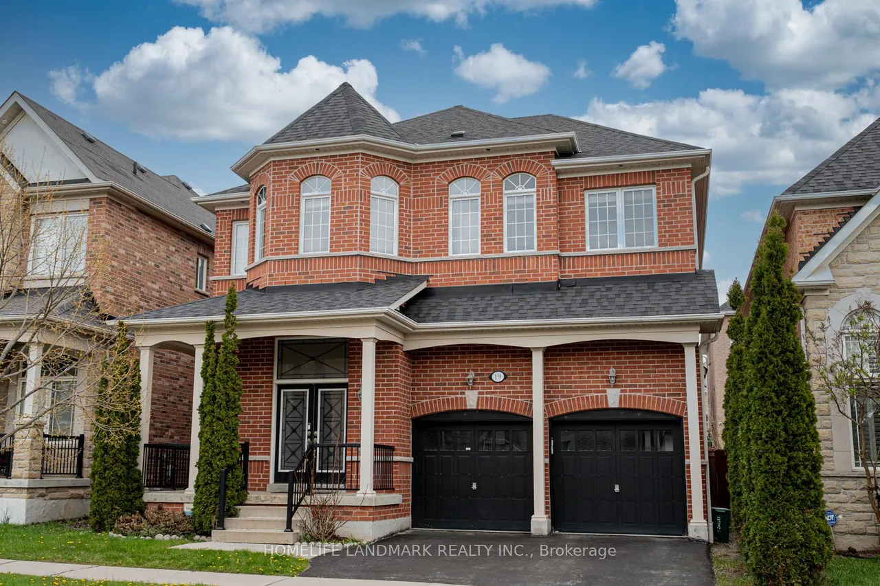 19 Darlet Avenue, Ajax, ON L1Z 0G3