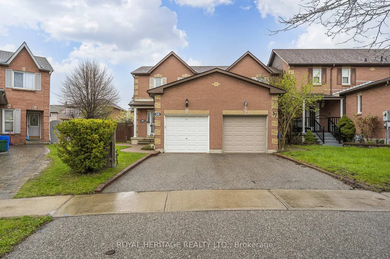35 Hughes Crescent, Ajax, ON L1T 3P9