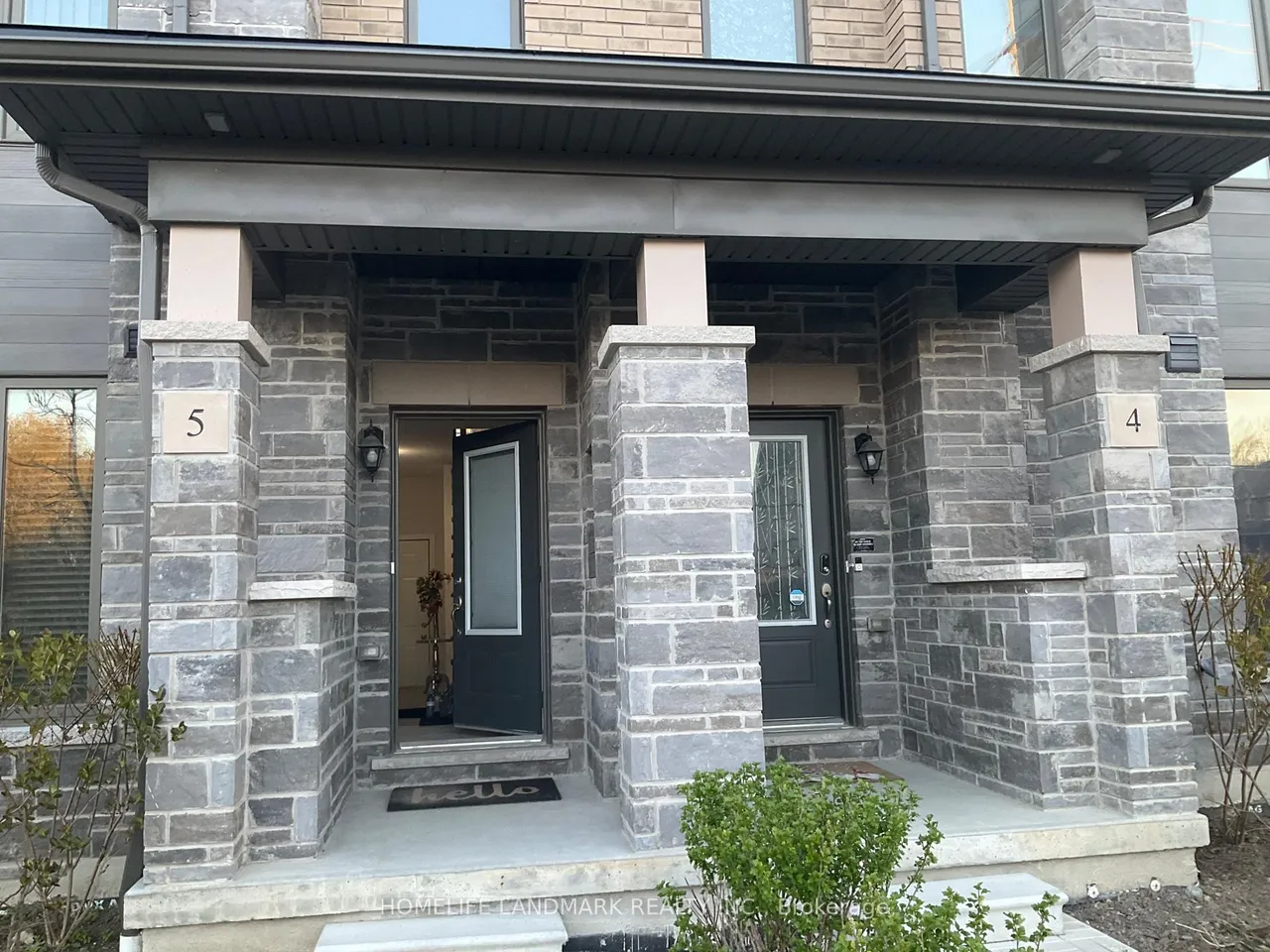 1956 Altona Road 5, Pickering, ON L1V 1M7