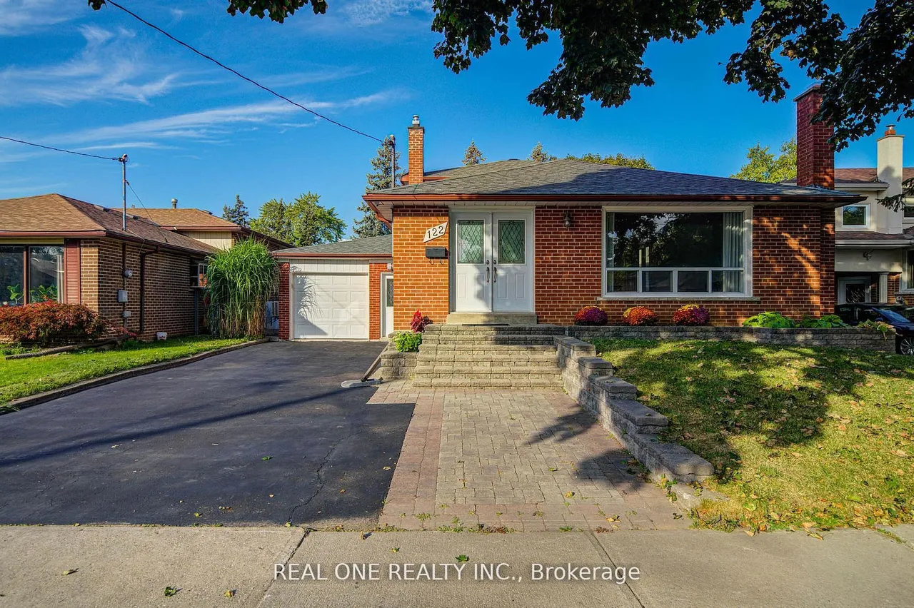 122 Marilake Drive, Toronto, ON M1S 1V9