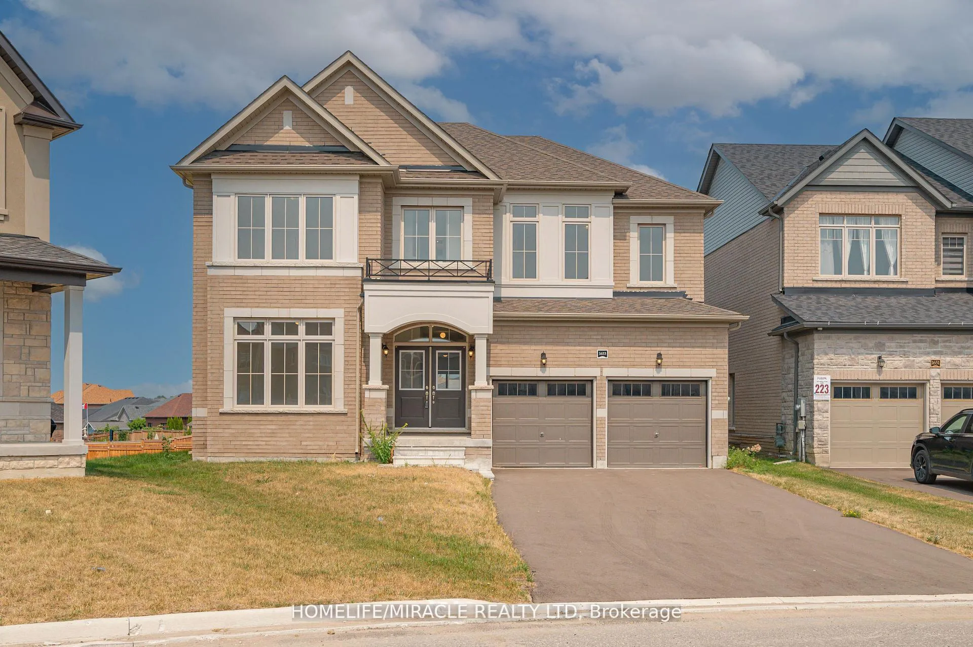1653 Corsal Court, Innisfil, ON L9S 0P8