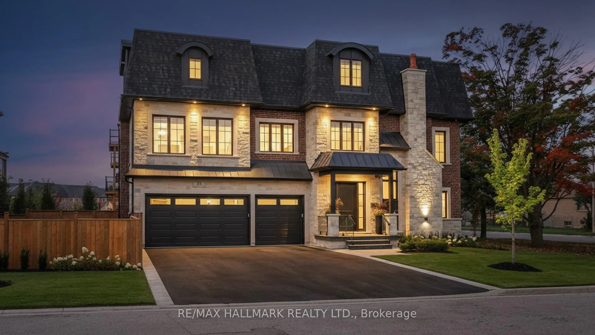 31 Naughton Drive, Richmond Hill, ON L4C 4M6