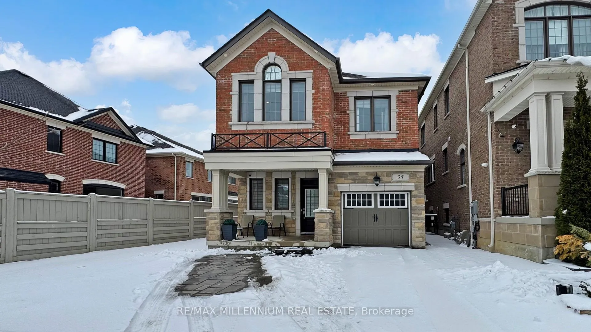 35 Barn Owl Way, Vaughan, ON L4H 4S9