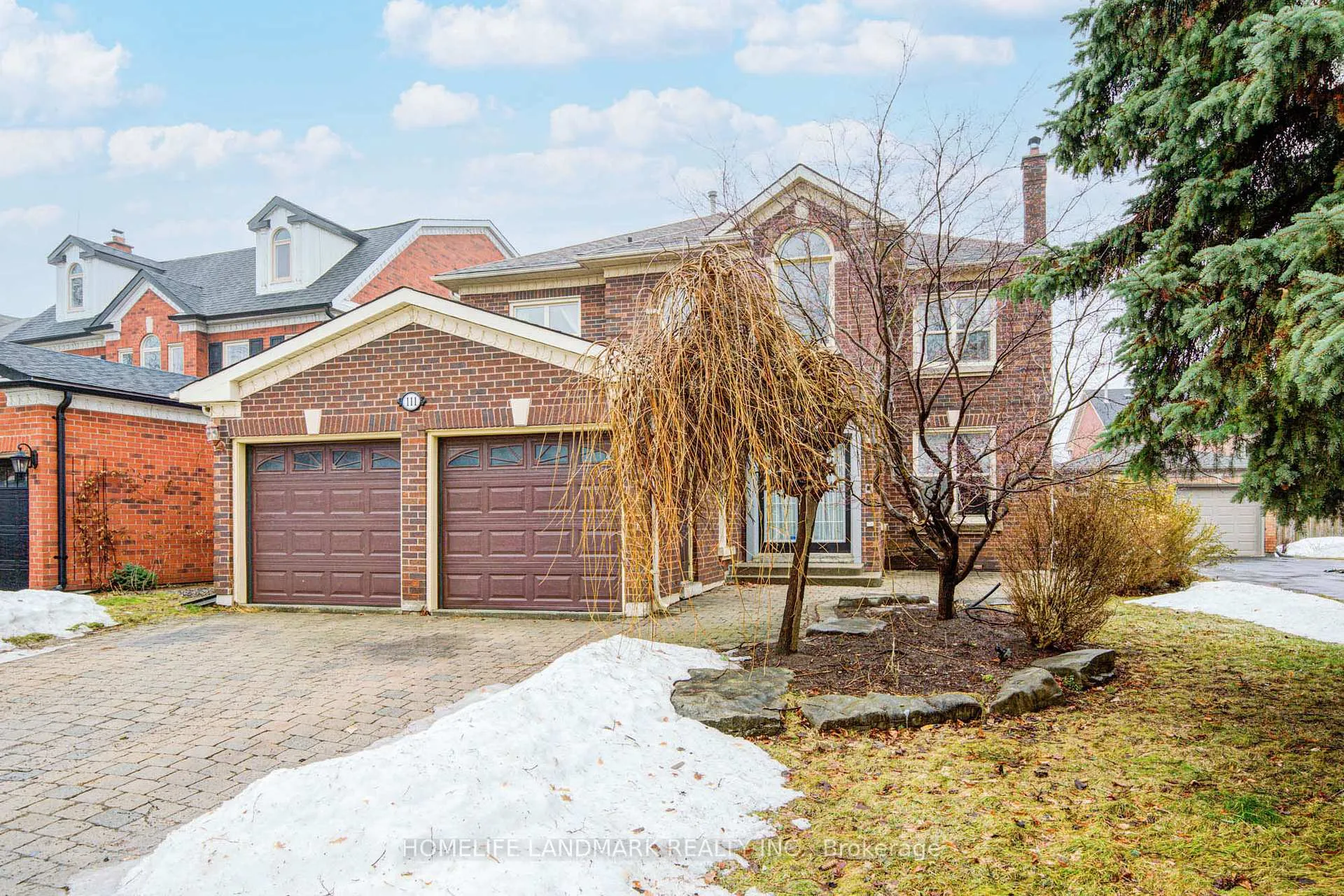 111 Theobalds Circle, Richmond Hill, ON L4C 9C8