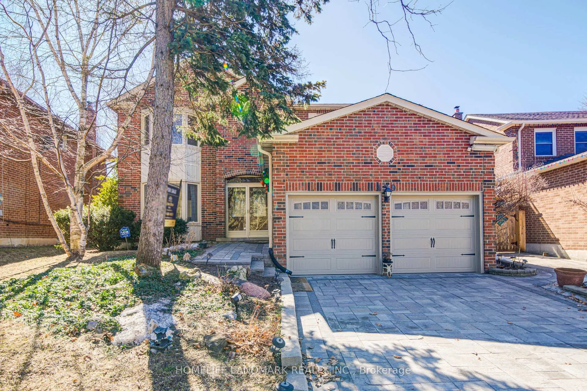 129 Fincham Avenue, Markham, ON L3P 4A8