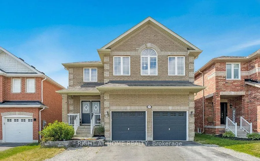 1373 Hunter Street, Innisfil, ON L9S 0H5