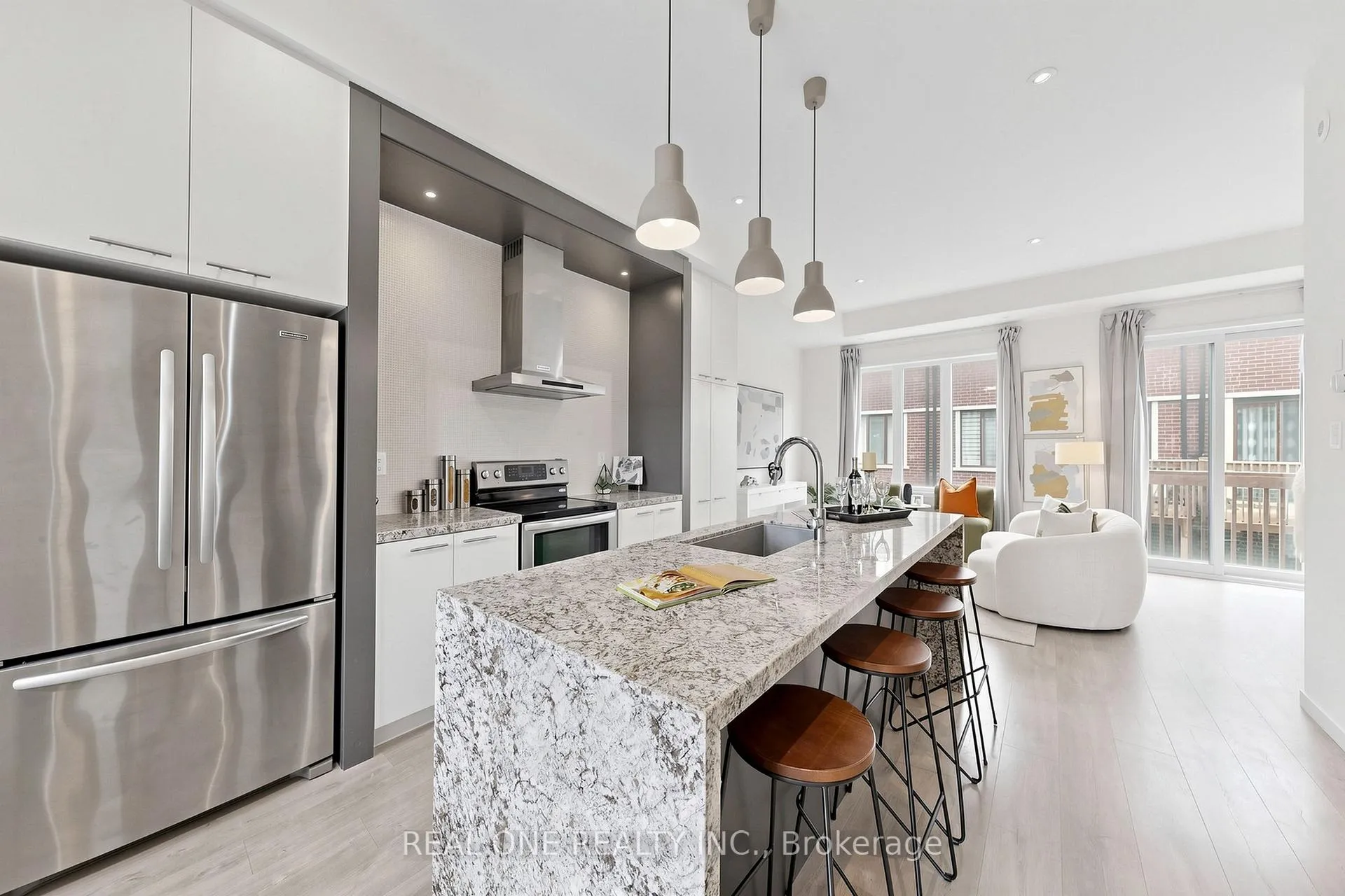 101 Genuine Lane, Richmond Hill, ON L4B 0E5