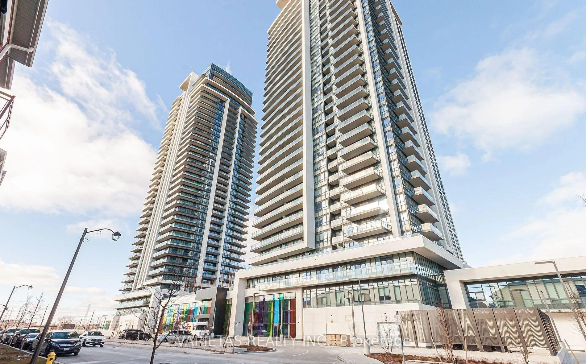 12 Gandhi Lane 1707, Markham, ON L3T 0G8