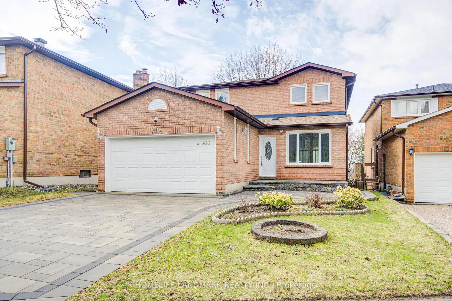 306 Essex Avenue, Richmond Hill, ON L4C 8M6