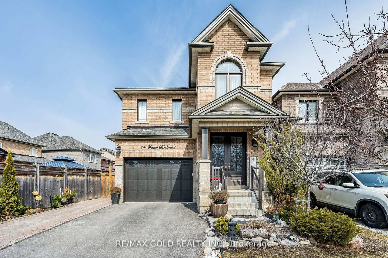 74 Walker Boulevard, New Tecumseth, ON L9R 0N3