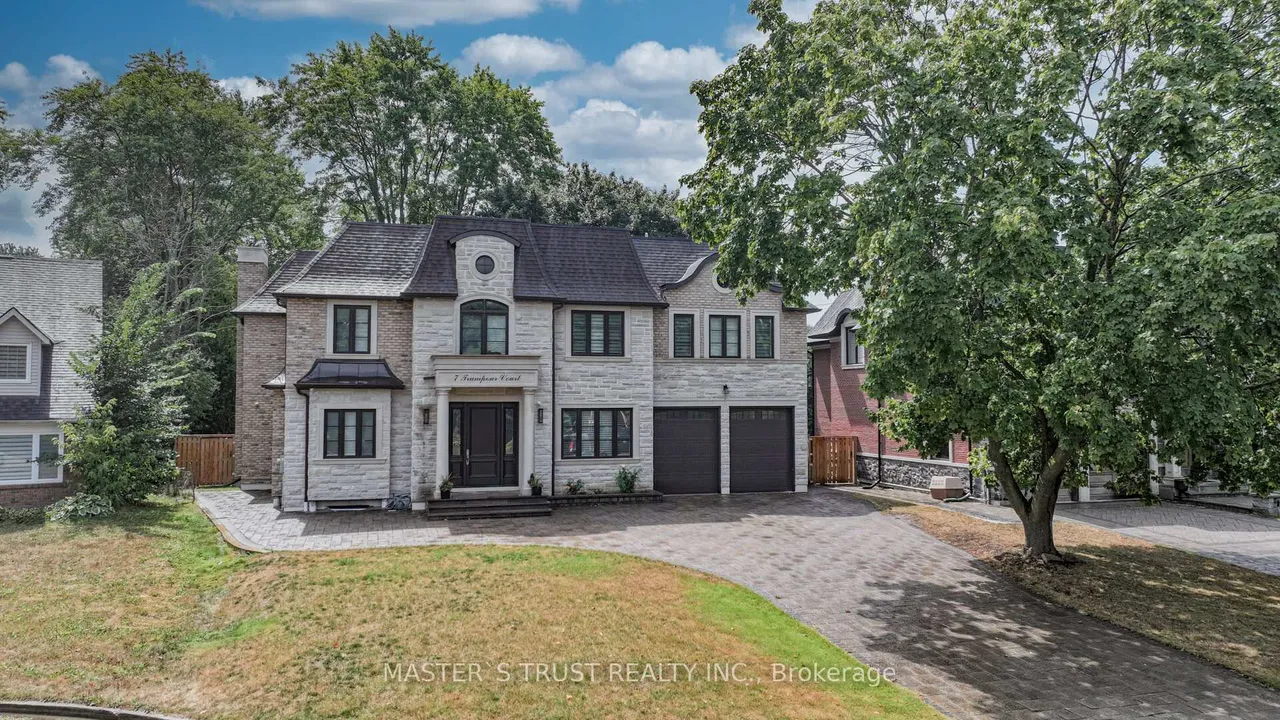 7 Trumpour Court, Markham, ON L3R 2L4