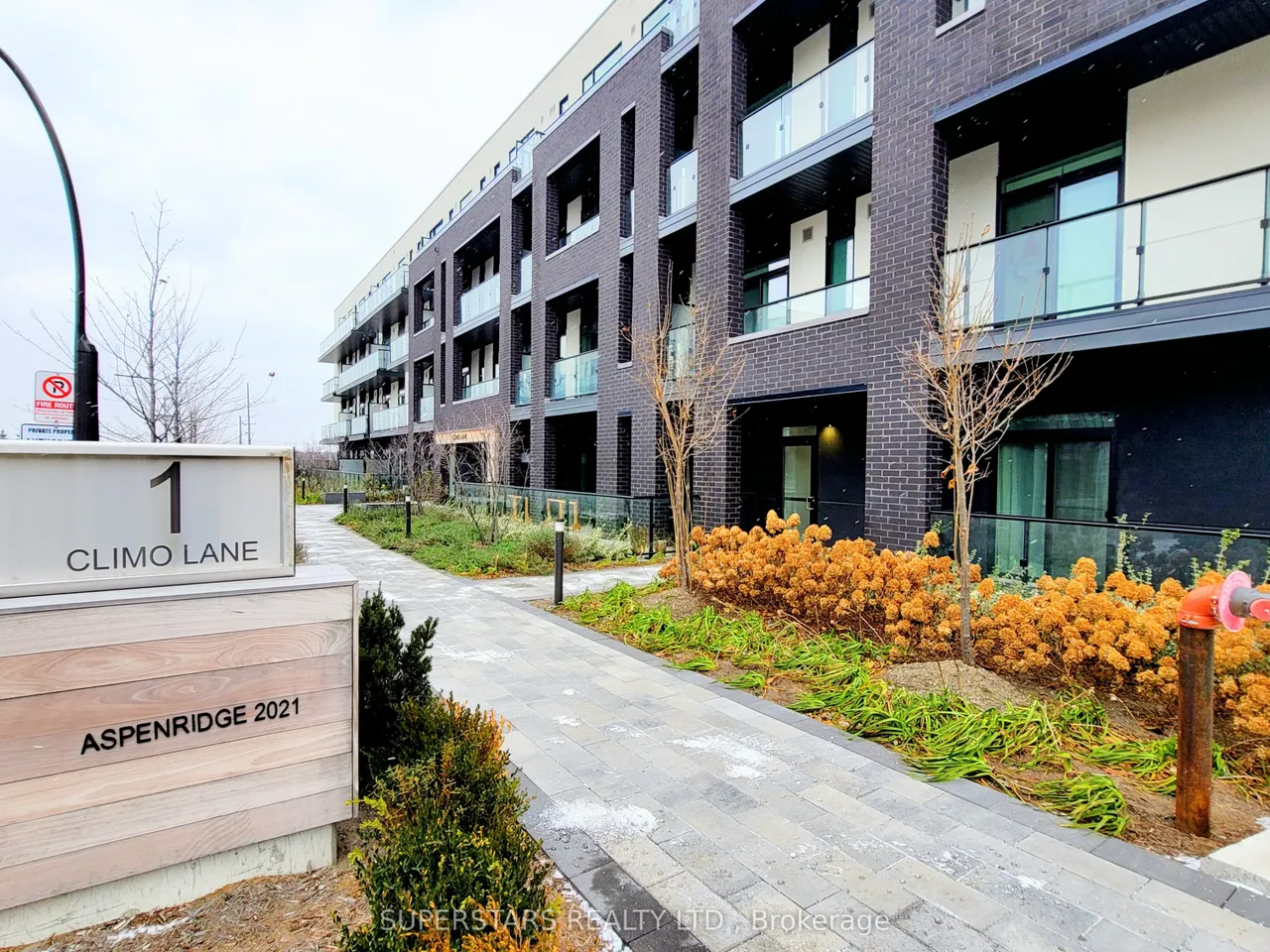 1 Climo Lane 206, Markham, ON L6E 0V8