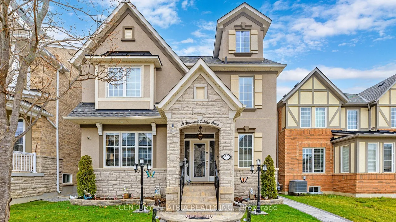 69 Diamond Jubilee Drive W, Markham, ON L6B 0Y5