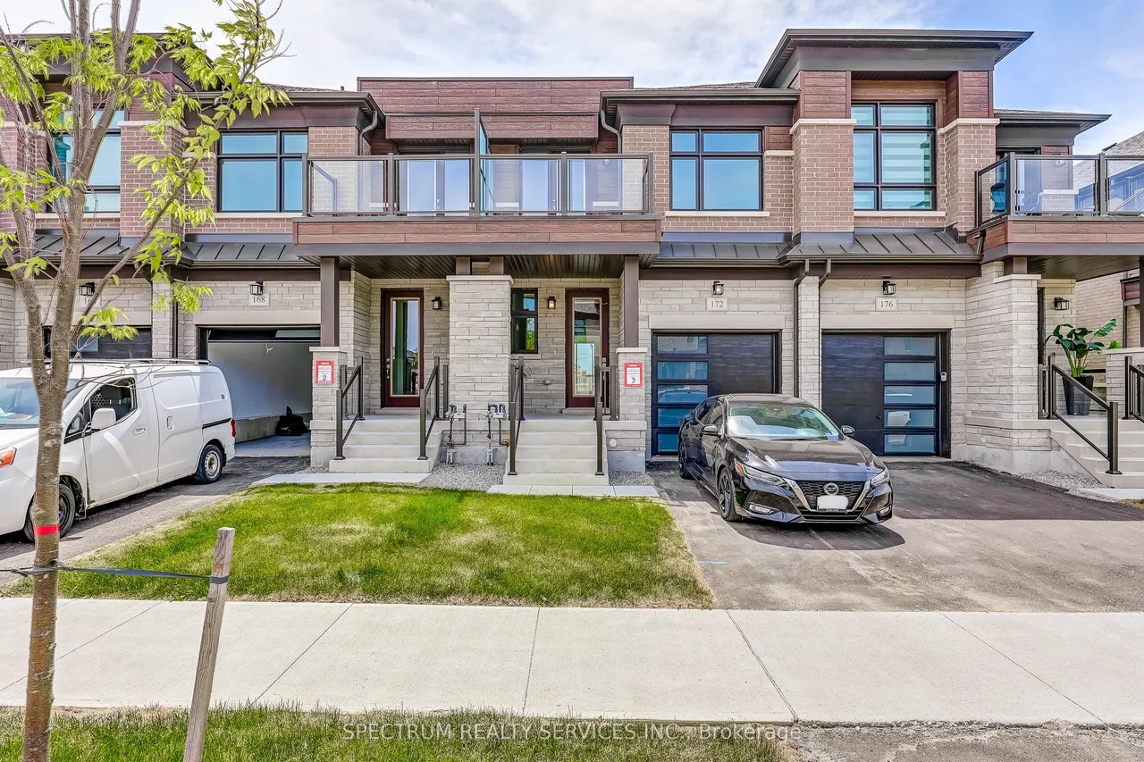172 Adario Crescent, Vaughan, ON L3L 0G3