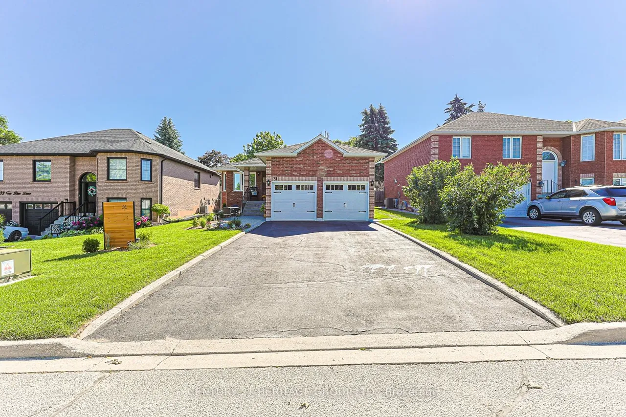 31 Fox Run Lane, Bradford West Gwillimbury, ON L3Z 2J1