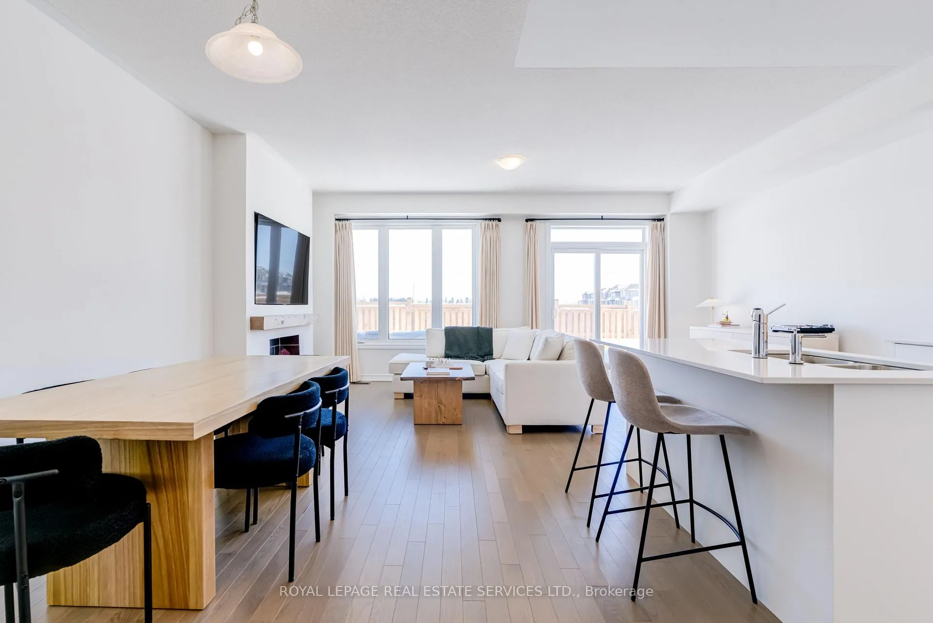 149 Greer Street, Barrie, ON L9J 0R7